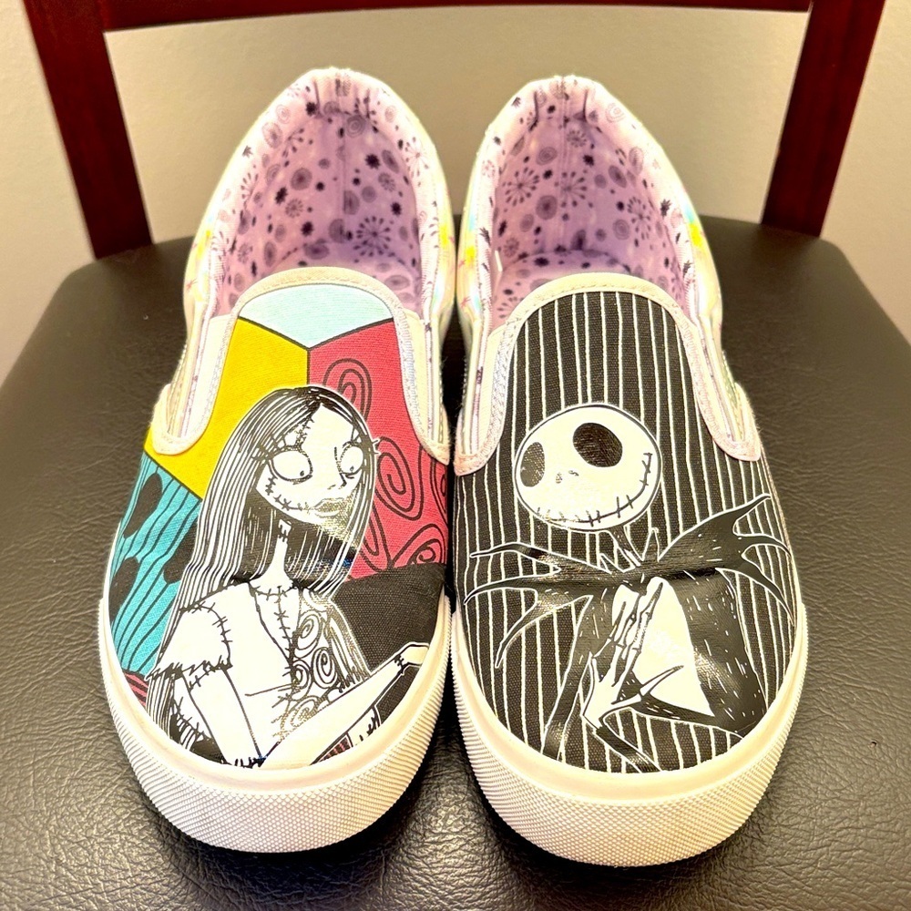 Women’s Disney Night Before Christmas Slip-On‎ Shoes Size 9